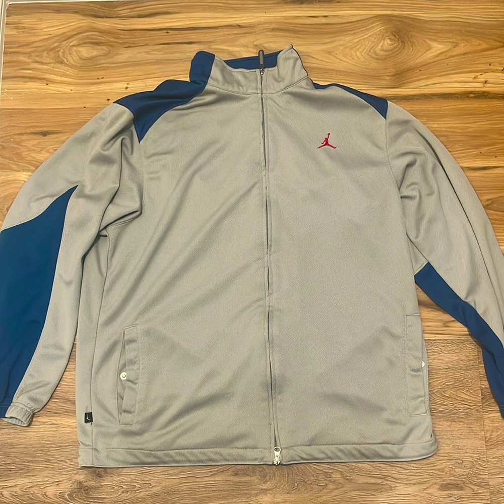 Jordan zip sweatshirt size large